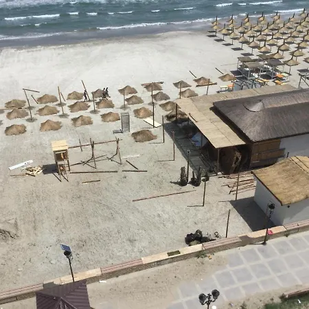 Sun Rise Condominium דירה Năvodari